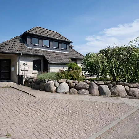 Haus Humml * Groemitz